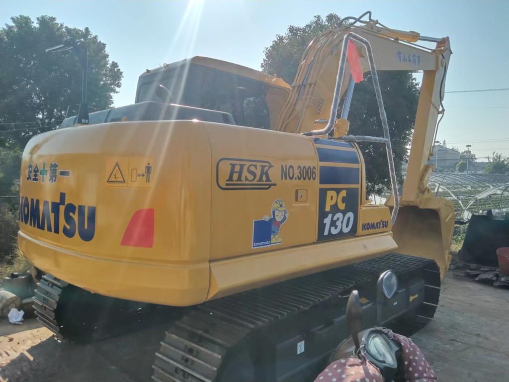 Komatsu PC 130 - Imagen 7