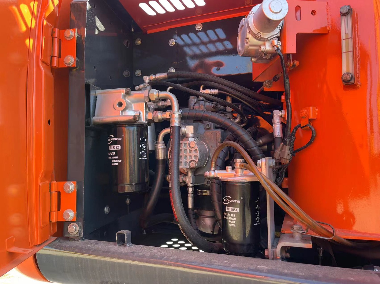 Hitachi ZX120 Seminueva VENDIO POR MY SHIPPING - Imagen 5