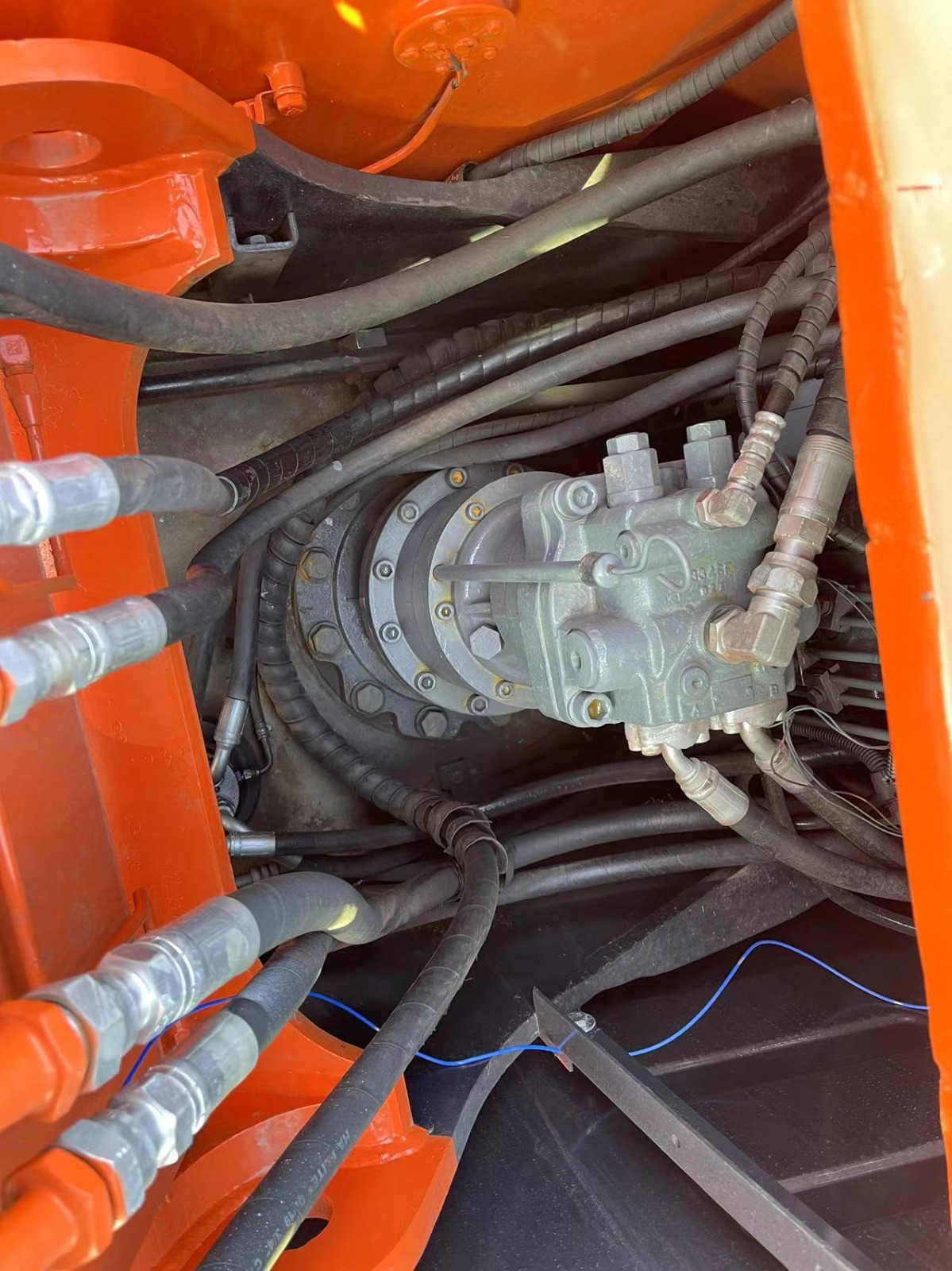 Hitachi ZX120 Seminueva VENDIO POR MY SHIPPING - Imagen 11