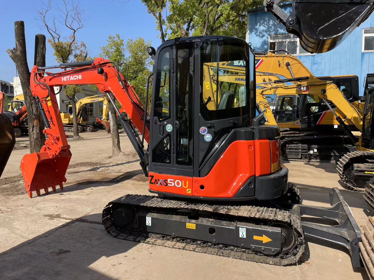 Mini Excavadora Hitachi ZAXIS 50 Seminueva - Imagen 2