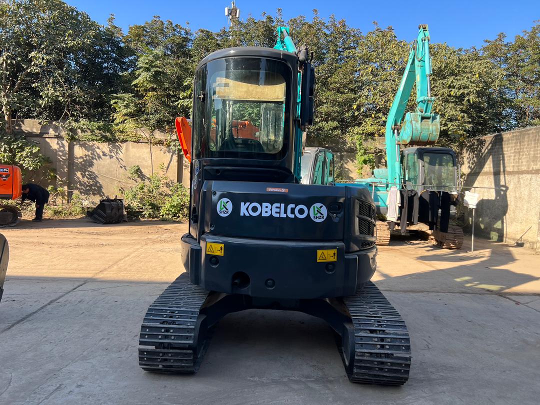 Mini Excavadora Kobelco 55 SR Seminueva - Imagen 6