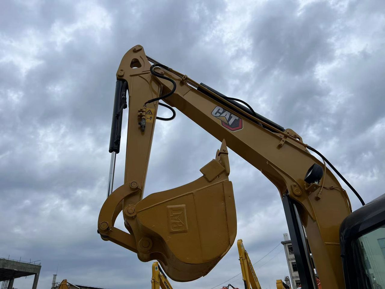 Mini Excavadora CAT 305E2 Seminueva - Imagen 6